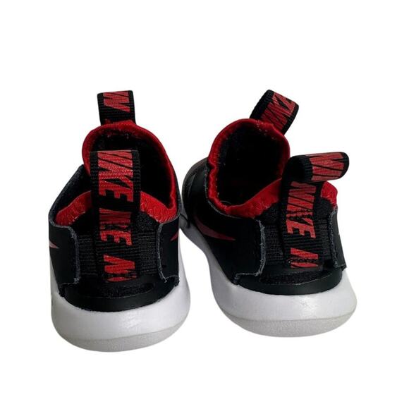 Nike Size 5C Red Flex Runner Toddler Sneaker Closed Toe Shoe Daycare At4665-607 - Picture 4 of 7